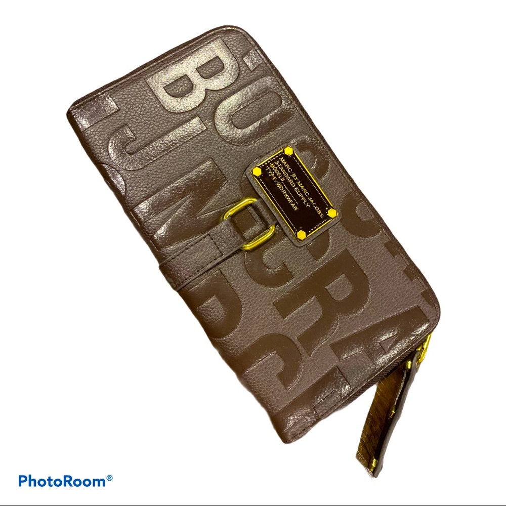 Embossed Wristlet